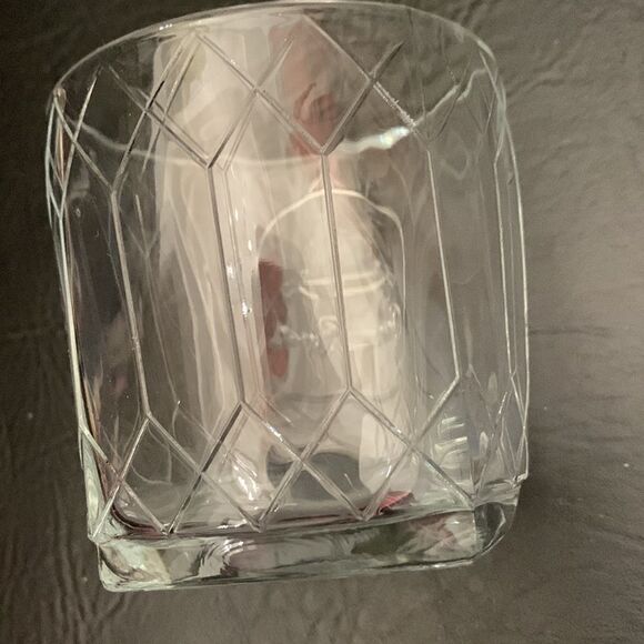 Crown Royal Whiskey 2 Glasses Embossed Stamped Diamond Cut Rocks Bar Cocktail - Picture 9 of 10